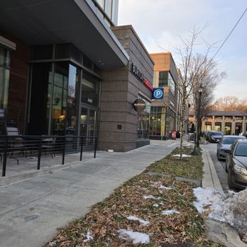Burtons Grill & Bar - New American Near Me - Riverdale Park, Maryland