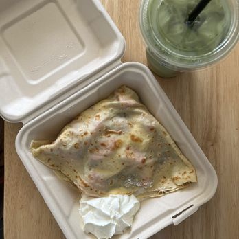 Kaffe Crepe - Strawberry Romanoff crepe with lemon lavender matcha latte to go - Creperies Near Me - Reno, Nevada