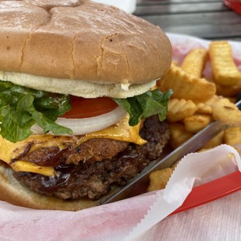 Burger Barn 20 Photos 24 Reviews Burgers 3303 Leadvale Rd White Pine Tn Restaurant Reviews Phone Number