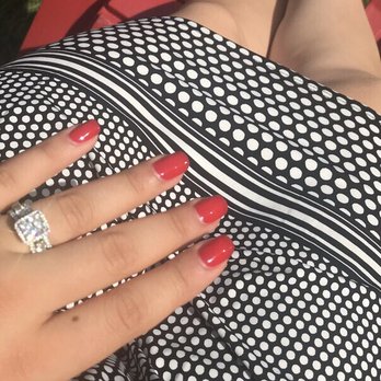 Jojoba Nails & Spa - This was at the one week mark! - Nail Salons Near Me - Arlington, Massachusetts