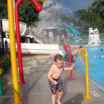 Flick Outdoor Pool - Swimming Pools Near Me - Glenview, Illinois