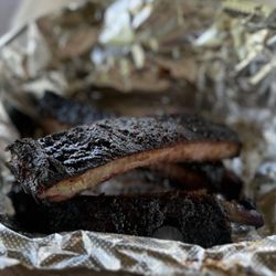 Wicked Sinister Smokehouse - Cherry glazed ribs