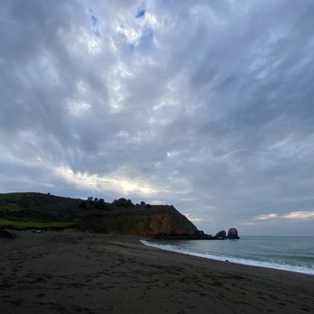 Inn At Rockaway - Rockaway Beach on a Foggy Day - Hotels Near Me - Pacifica, California Inn At Rockaway - Rockaway Beach on a Foggy Day - Hotels Near Me - Pacifica, California