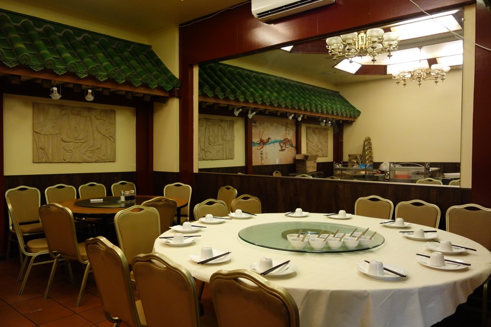 Saigon Seafood Harbor Restaurant