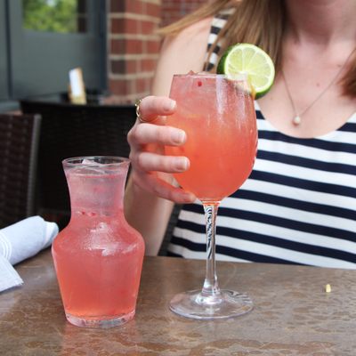 Houlihan's by null
