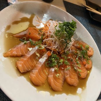 BluWave Sushi - White Truffle Salmon - Sushi Bars Near Me - Tampa, Florida