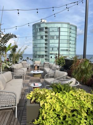 Maru Rooftop Nikkei by null