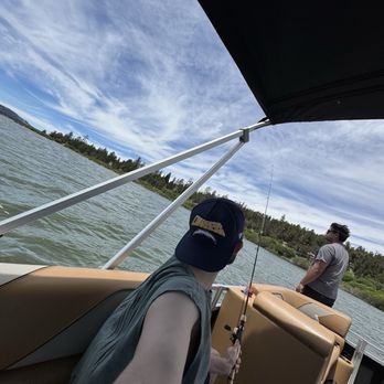 Pleasure Point Marina - Standard size pontoon boat fishing on the lake - Boating Near Me - Big Bear Lake, California Pleasure Point Marina - Standard size pontoon boat fishing on the lake - Boating Near Me - Big Bear Lake, California