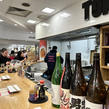 Tonkotsu - View of the bar - Japanese Near Me - London, XGL