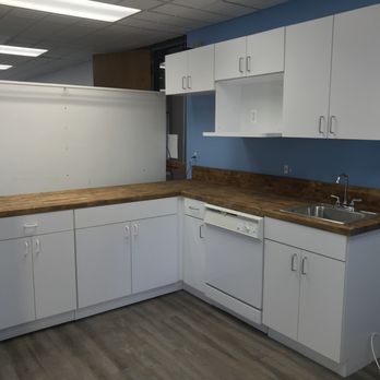 Childers Construction - Neway Creative Kitchen - General Contractors Near Me - Mount Clemens, Michigan