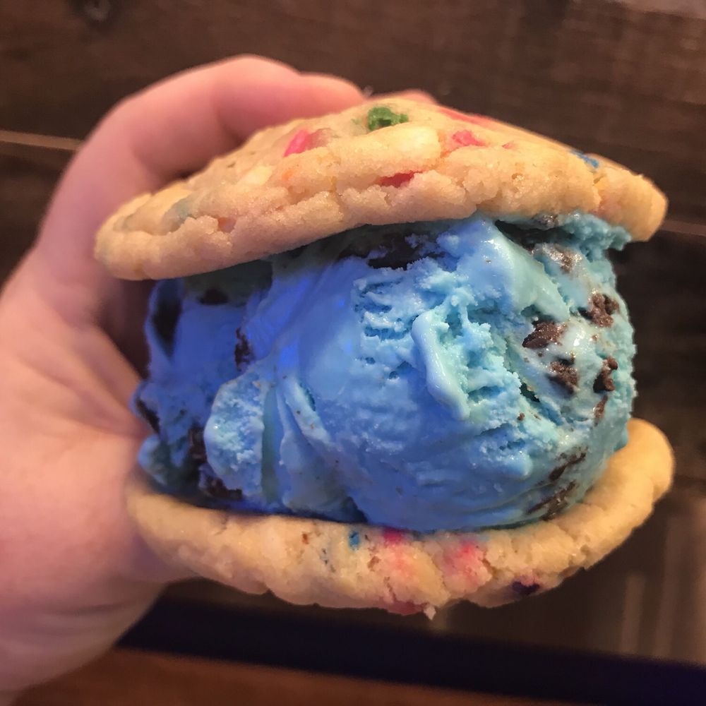 The Baked Bear - Bear batter ice cream sandwich with funfetti cookies - Ice Cream & Frozen Yogurt Near Me - Austin, Texas The Baked Bear - Bear batter ice cream sandwich with funfetti cookies - Ice Cream & Frozen Yogurt Near Me - Austin, Texas