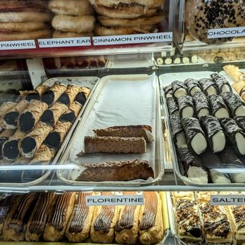 Bova's Bakery - So many my different kinds of Cannolis! Obviously, the Florentine is the most popular...for good reason. It was phenomenal!! - Bakeries Near Me - Boston, Massachusetts