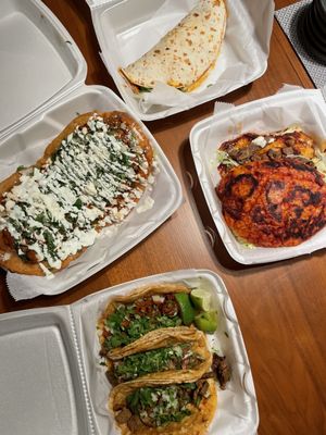 Miny's Mexican Restaurant by null