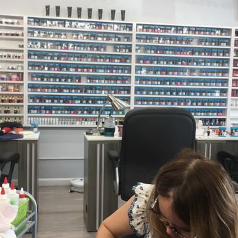 QQ Salon - She is amazing!!! Promise MIMI's - Hair Salons Near Me - Norwalk, California QQ Salon - She is amazing!!! Promise MIMI's - Hair Salons Near Me - Norwalk, California