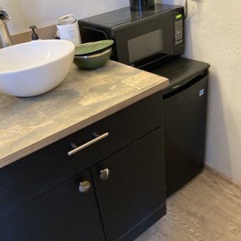 LOGE Leavenworth - Fridge - Hotels Near Me - Leavenworth, Washington LOGE Leavenworth - Fridge - Hotels Near Me - Leavenworth, Washington