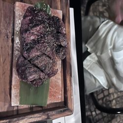 De Pedra e Sal - Piedra de sal cooked steak!