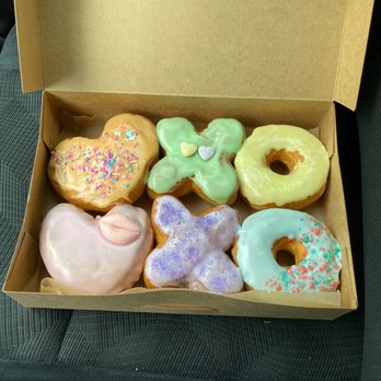 Shaka Donuts - Special pre-order Valentine's donuts! - Donuts Near Me - Orlando, Florida Shaka Donuts - Special pre-order Valentine's donuts! - Donuts Near Me - Orlando, Florida