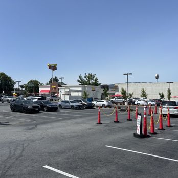 In-N-Out Burger - 6/23/25 FYI. Exterior. Drive through - Burgers Near Me - Gilroy, California