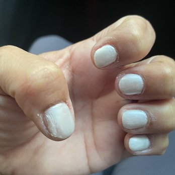 2000 NAILS STUDIO - Horrible - Nail Salons Near Me - Houston, Texas