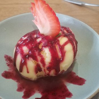 HoMA Cafe - Homemade Sundaes - Sandwiches Near Me - Honolulu, Hawaii