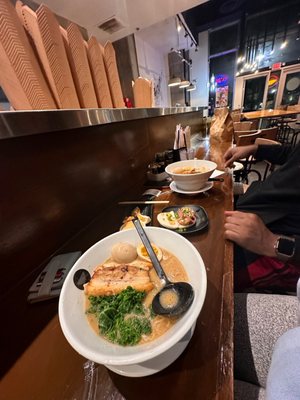 Silverlake Ramen by null