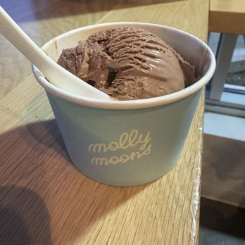 Molly Moon's Homemade Ice Cream - Ice Cream & Frozen Yogurt Near Me - Bellevue, Washington Molly Moon's Homemade Ice Cream - Ice Cream & Frozen Yogurt Near Me - Bellevue, Washington