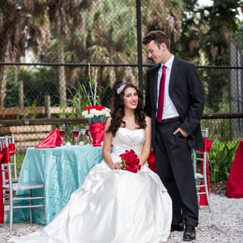 KC Weddings and Events - Photo Credit: NikkiMayDay Photography - Wedding Planning Near Me - Naples, Florida KC Weddings and Events - Photo Credit: NikkiMayDay Photography - Wedding Planning Near Me - Naples, Florida