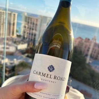 SKY Waikiki - $30 during HH - Seafood Near Me - Honolulu, Hawaii