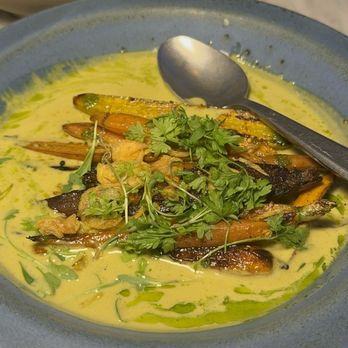 Mirate - Roasted Rainbow Carrots - Mexican Near Me - Los Angeles, California