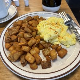 Scrambled eggs and potatoes Scrambled eggs and potatoes