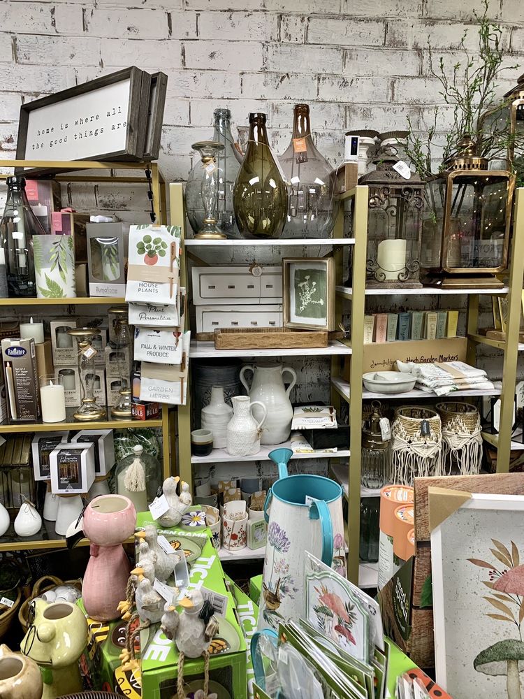 DOT AND PEARLS COFFEE & PASTRIES Updated November 2024 44 Photos