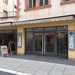 Revilo - Street view.