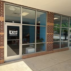 Exit 4 Escape Rooms - Escape room