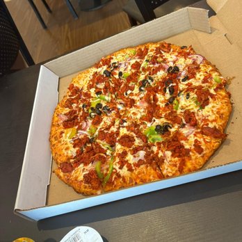Pizza Pop - Chicken Tikka pizza . Smokey chicken flavor - Halal Near Me - Mississauga, Ontario Pizza Pop - Chicken Tikka pizza . Smokey chicken flavor - Halal Near Me - Mississauga, Ontario