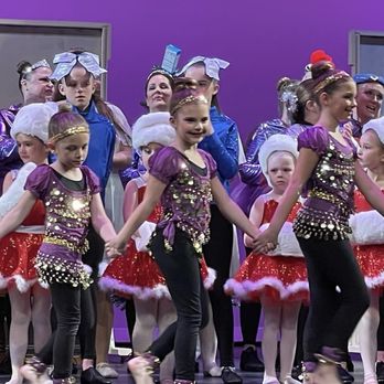 Full Circle Dance Center - Fitness & Instruction Near Me - Island Lake, Illinois
