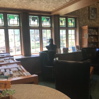 The Wagnalls Memorial Library - Libraries Near Me - Lithopolis, Ohio