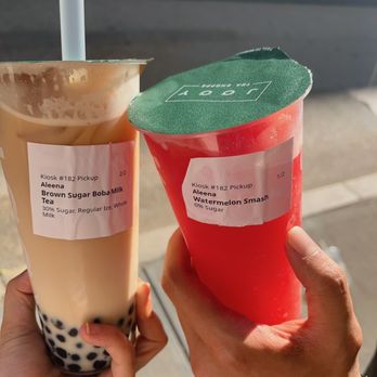 Jooy Tea Shoppe - BROWN SUGAR BOBA MILK TEA and WATERMELON SMASH - Bubble Tea Near Me - New York, New York Jooy Tea Shoppe - BROWN SUGAR BOBA MILK TEA and WATERMELON SMASH - Bubble Tea Near Me - New York, New York