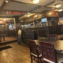 The St-George Bar & Grill