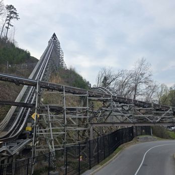 Dollywood - Amusement Parks Near Me - Pigeon Forge, Tennessee