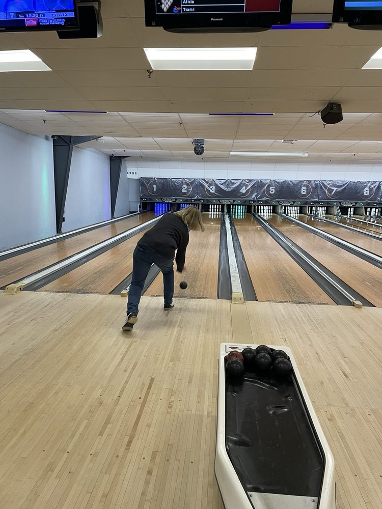 Cape Ann Lanes Image