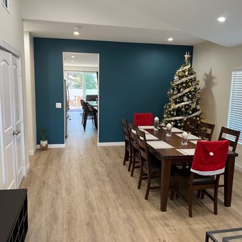 Tenaya Construction - a dining room with a christmas tree - General Contractors Near Me Tenaya Construction - a dining room with a christmas tree - General Contractors Near Me