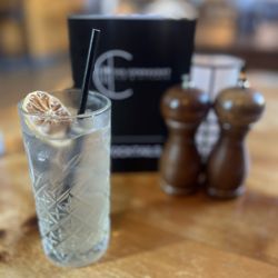 The Connaught - Elderflower Collins