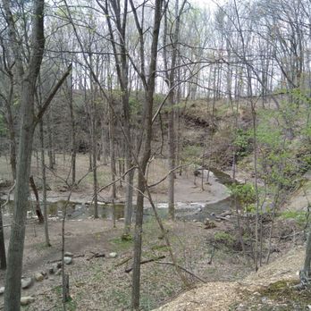 Shale Hollow Park - Natural Play Area - Parks Near Me - Lewis Center, Ohio