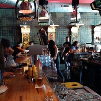 Simone's Bar - Great servers - Lounges Near Me - Chicago, Illinois Simone's Bar - Great servers - Lounges Near Me - Chicago, Illinois