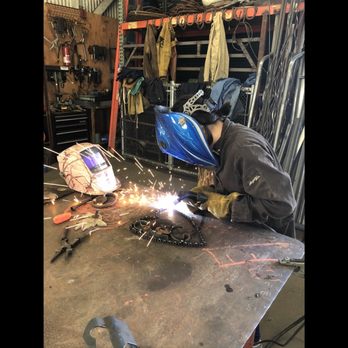 Rossi Sculptural Designs - First welding class! - Metal Fabricators Near Me - Sacramento, California Rossi Sculptural Designs - First welding class! - Metal Fabricators Near Me - Sacramento, California