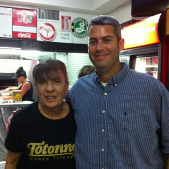 Totonno's - Pic with the Pizza Boss - Pizza Near Me - Brooklyn, New York
