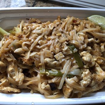 Uni Thai Bistro - Pad Thai - Thai Near Me - Brooklyn, New York Uni Thai Bistro - Pad Thai - Thai Near Me - Brooklyn, New York