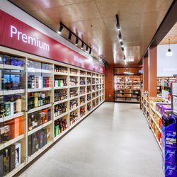 Muckleshoot Smoke Shop - Premium liquor selection for rare finds and limited releases.
