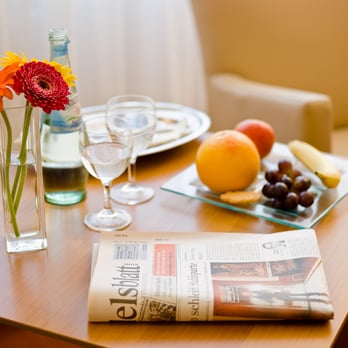 carathotel Basel - Doppelzimmer Superior - Hotels Near Me - Basel, BS