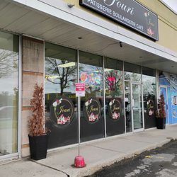 Pâtisserie Jouri - Front of the bakery